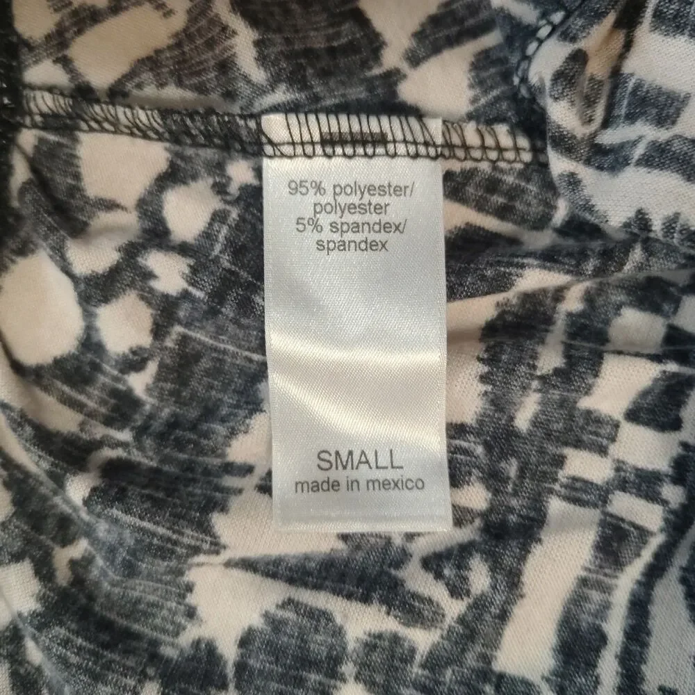 Maurices Geometric Mini Skirt Skater Tribal Ikat Print Elastic Waist Size Small